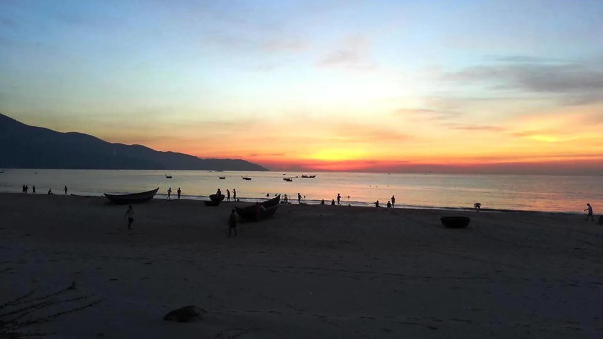 Hamilton Oceanview Villa Da Nang 0*,