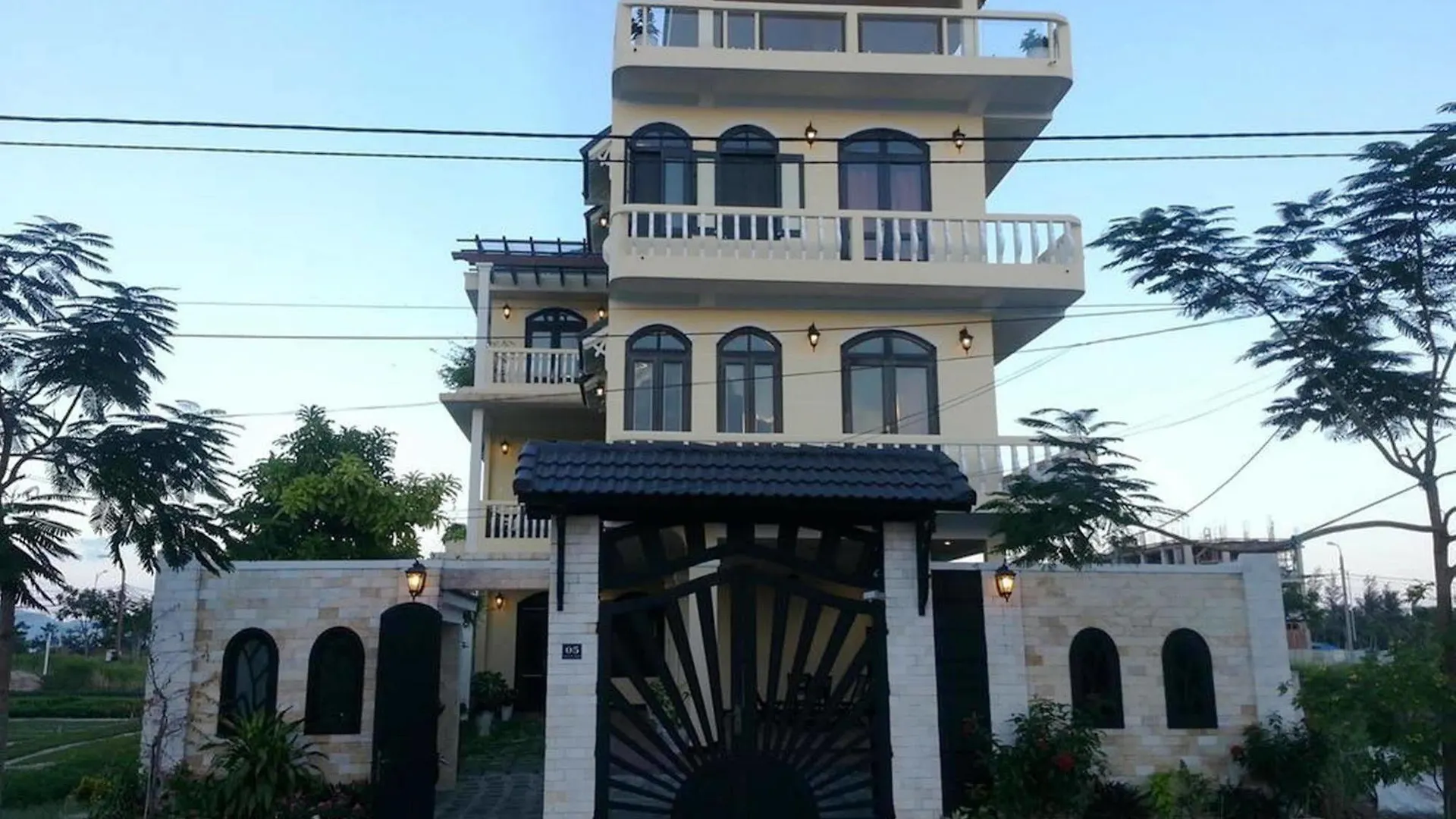 Apartment Hamilton Oceanview Villa Da Nang